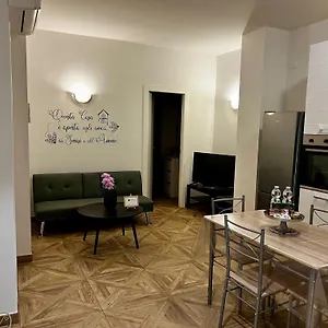 https://emilbo-house.emilia-romagnahotels.net